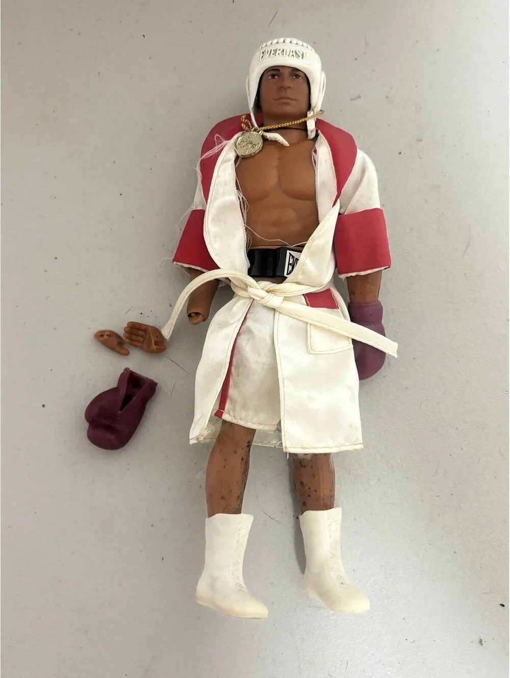 Muhammad Ali Figurine Collectable Boxing Champion - damaged